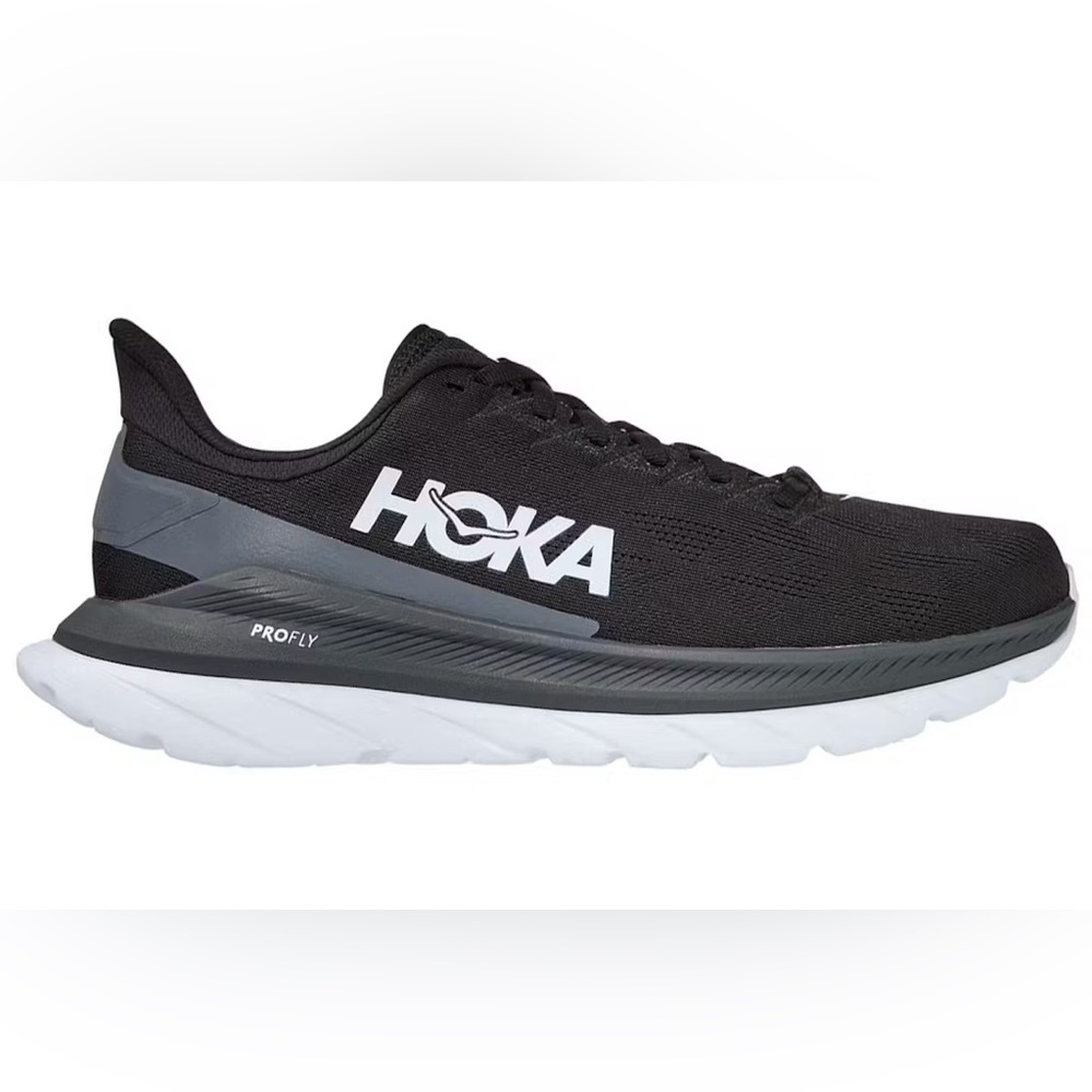 Hoka One One Men’s W Mach 4